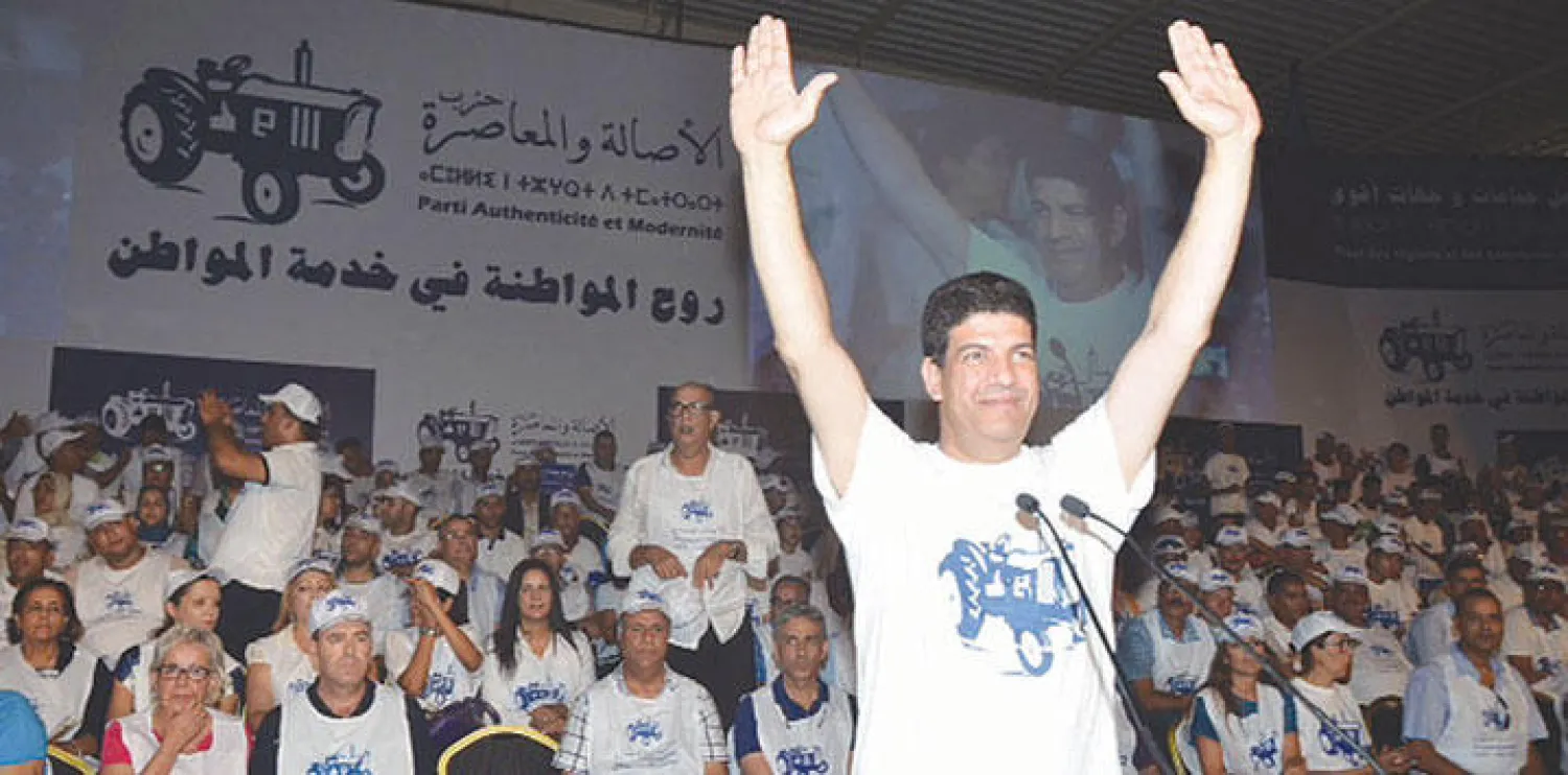 الباكوري يحيي تجمعا انتخابيا في الدار البيضاء مساء أول من أمس (تصوير: مصطفى حبيس)