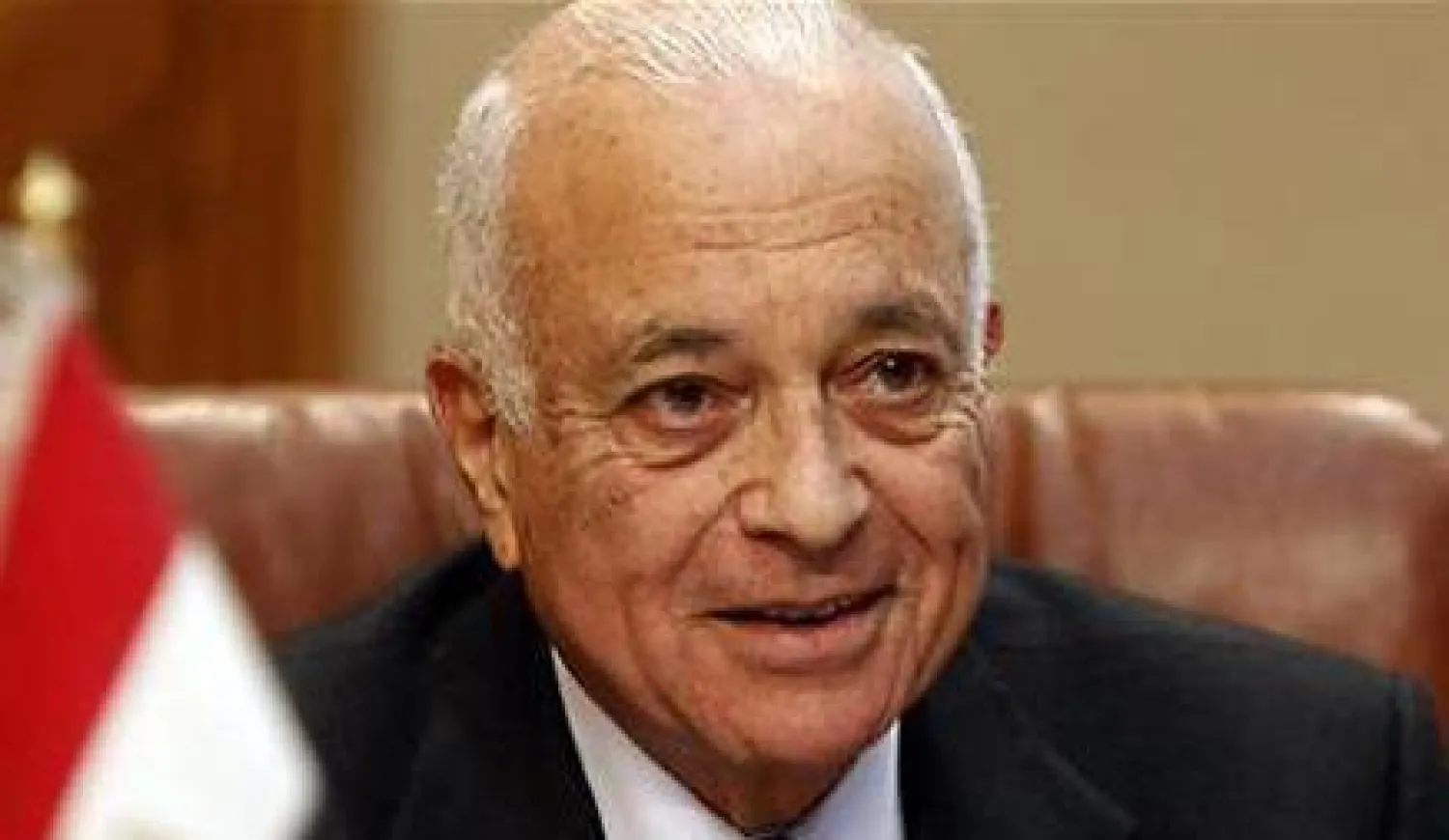 الأمين العام للجامعة العربية يجري اتصالاً هاتفيًا برئيس الوزراء اللبناني