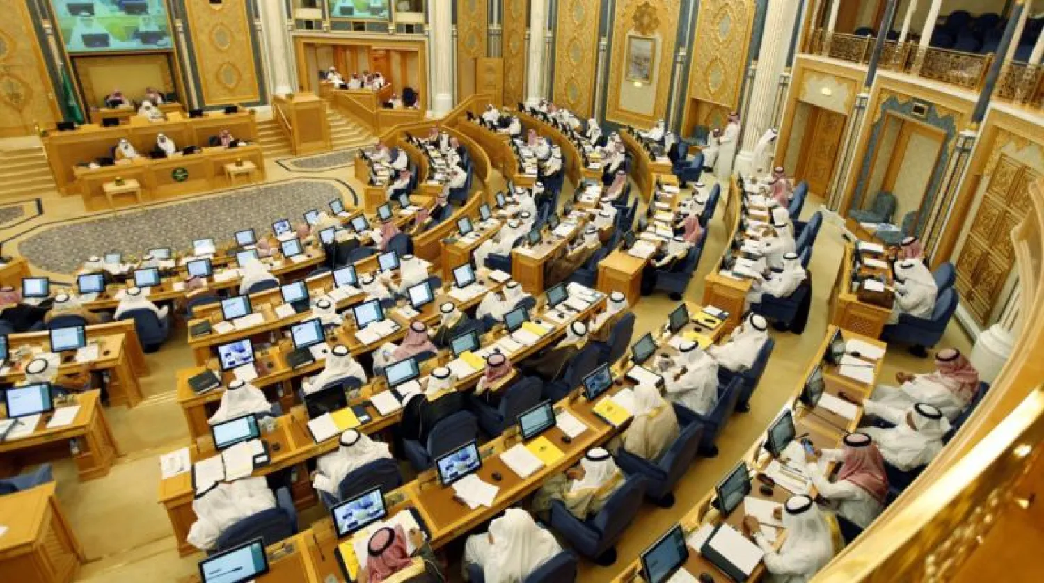 «الشورى» السعودي يطالب وزارة العمل بتعديل بنود في اتفاقيات العمالة المنزلية