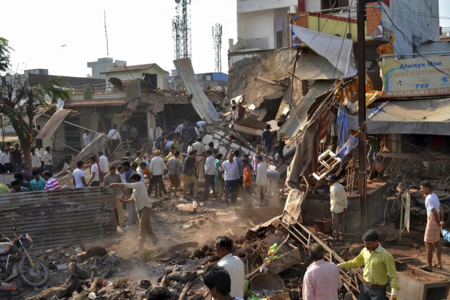 عشرات القتلى في انفجار أسطوانة غاز بمطعم في الهند