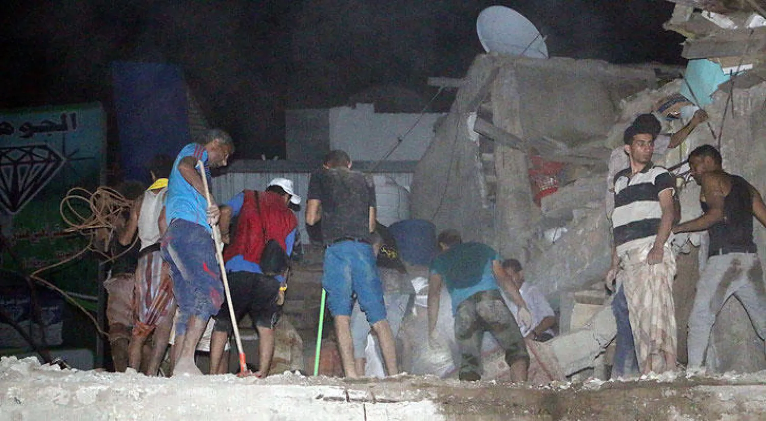 الحكومة اليمنية للأمم المتحدة: قصف ميليشيا الحوثي والمخلوع صالح لتعز «جرائم حرب»