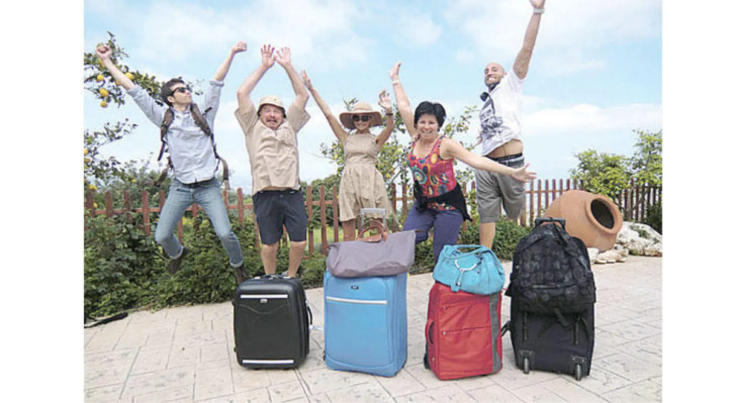 استطلاع: هل يهتم السياح بأناقتهم؟