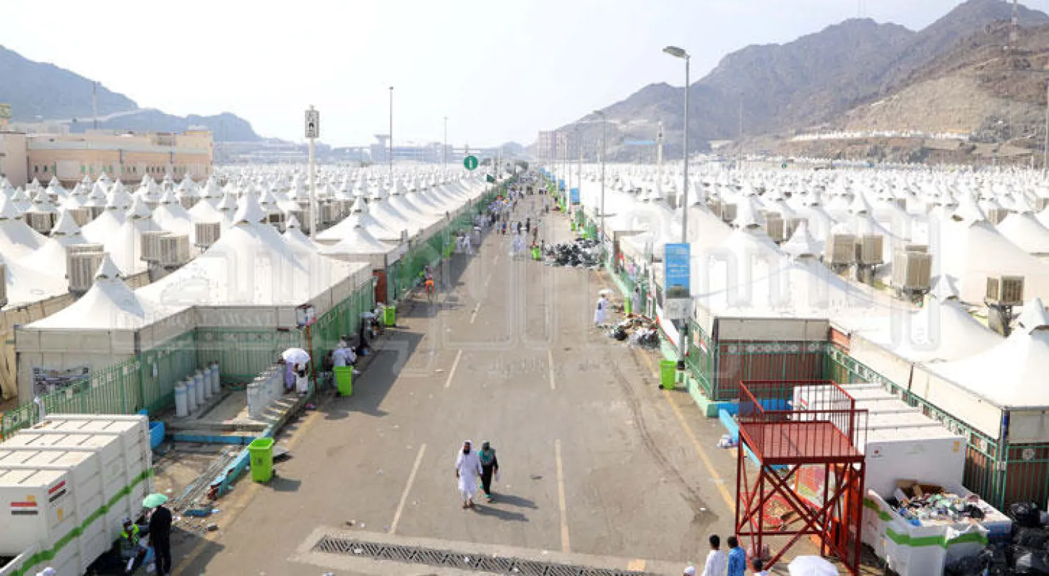 شارع 204 في منى الذي حدثت فيه أزمة التدافع (تصوير: غازي مهدي)