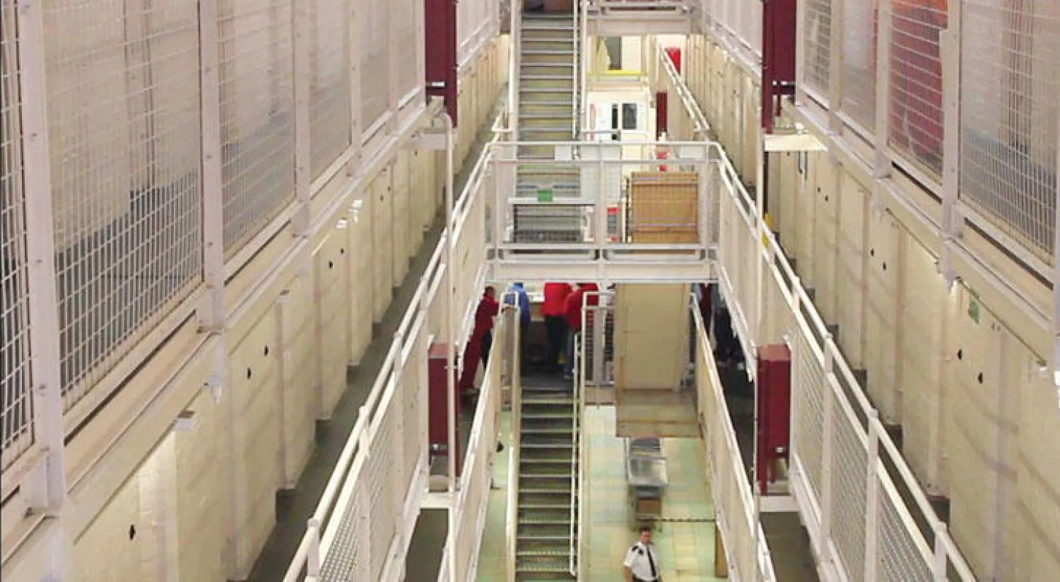 أقام سجن «بارليني» شراكة مع مسجد غلاسغو المركزي بهدف التقليل من نسب العودة للإجرام