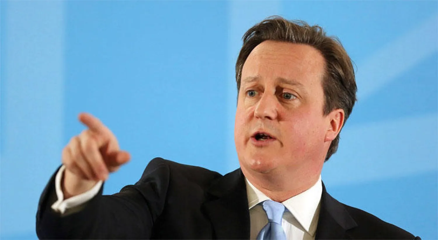 كاميرون يقود حملة للإبقاء على عضوية بريطانيا في «الأوروبي»