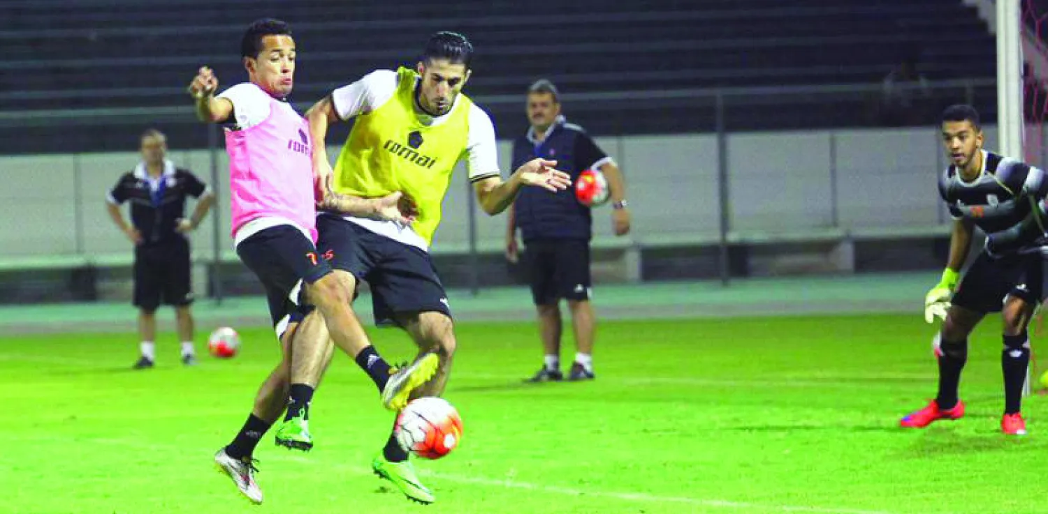 من تدريبات الشباب الأخيرة (المركز الإعلامي بنادي الشباب)