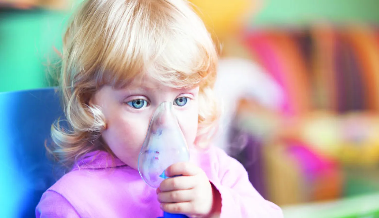 جدل علمي حول أخطار علاج أزمة الربو الصدرية لدى صغار الأطفال