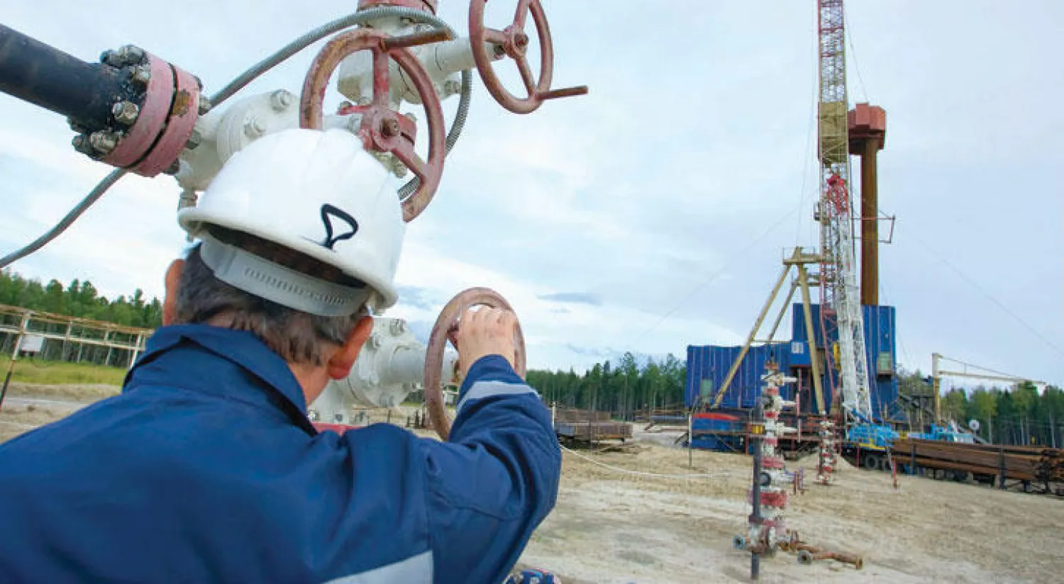 مسؤول نفطي سعودي: سوق النفط ستظل غير مستقرة مع غياب القائد