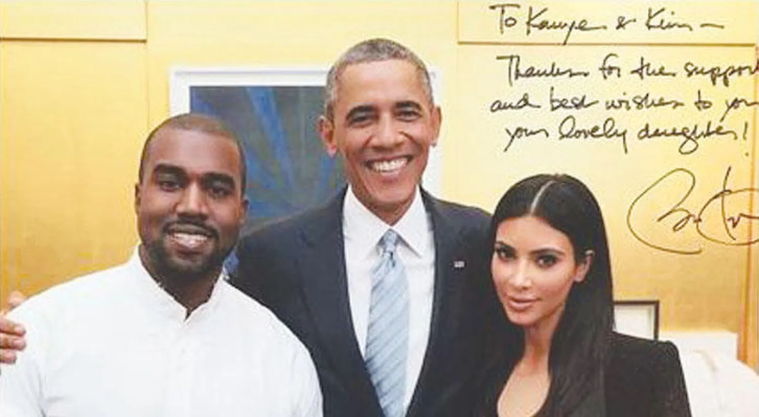 صورة تجمع أوباما والمغني ويست وزوجته كاردشيان