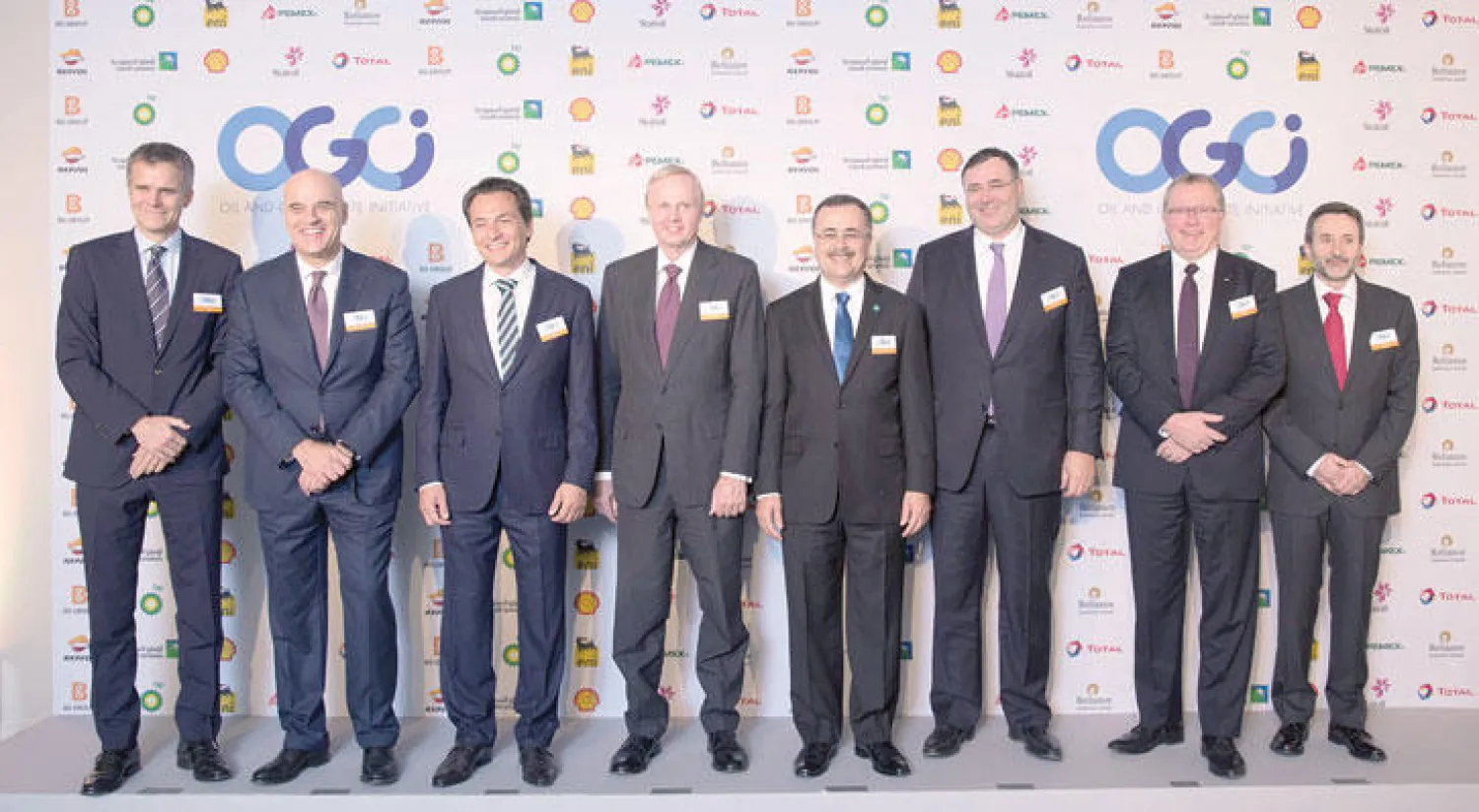 كبار الإداريين التنفيذيين للشركات الأعضاء بالمبادرة المناخية وبينهم أمين بن حسن الناصر رئيس شركة «أرامكو» («الشرق الأوسط»)