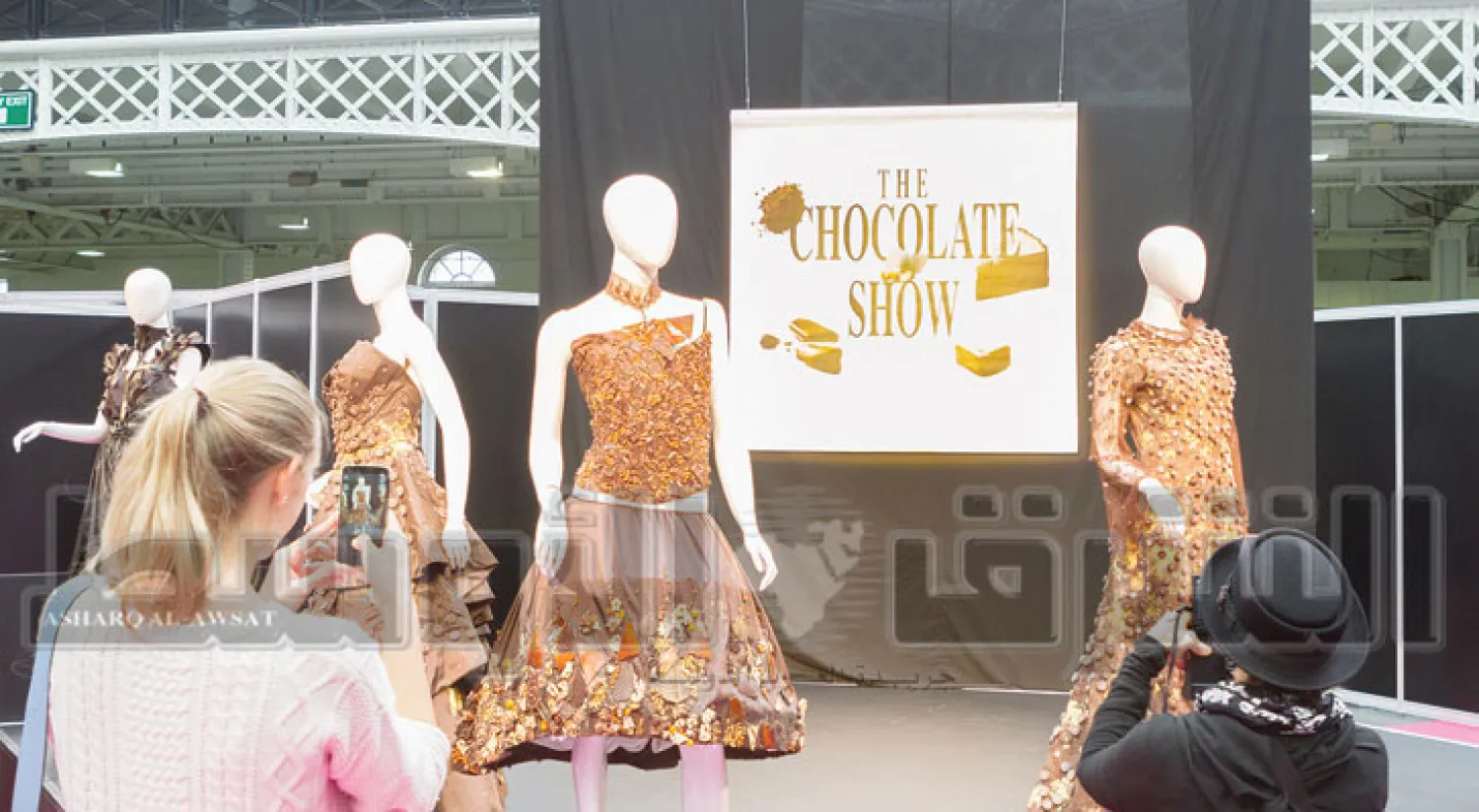 جانب من معرض {ذا تشوكليت شو} في لندن أمس (تصوير: جيمس حنا)