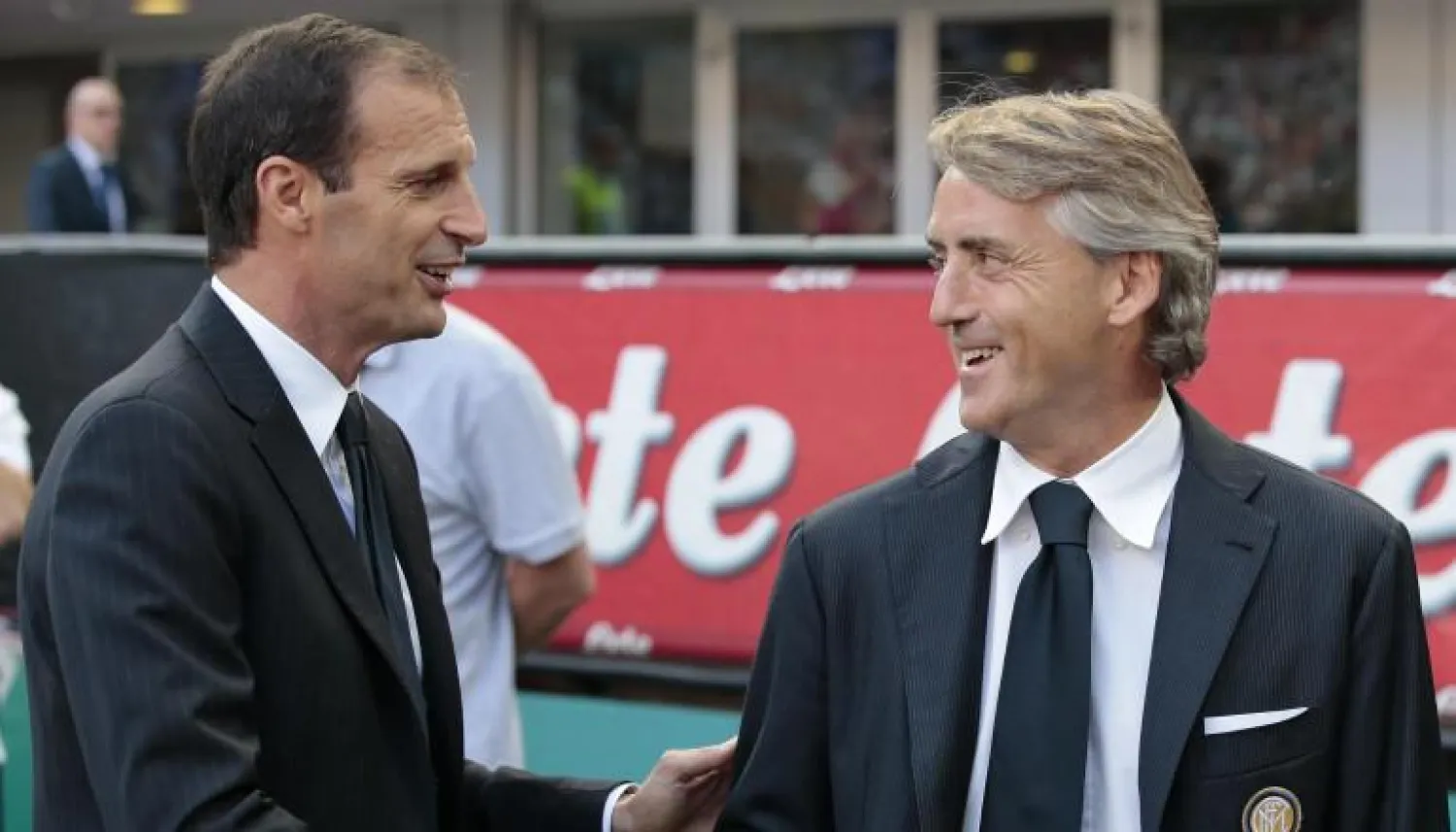 غدًا.. قمتان ناريتان للمتصدر والبطل بالدوري الإيطالي