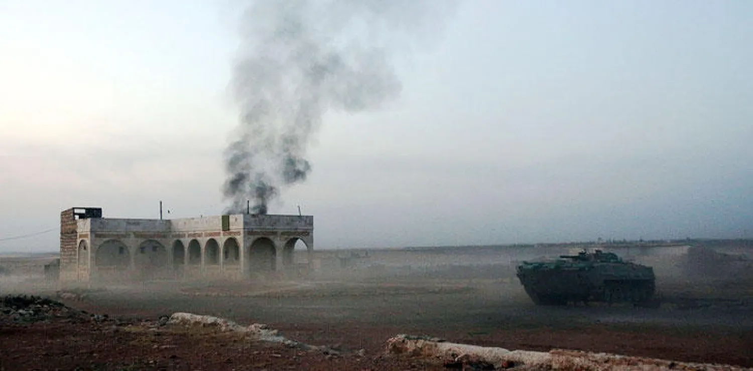 التحالف يباشر ضرباته على معاقل «داعش».. وواشنطن تستمر بتسليح المعارضة السورية