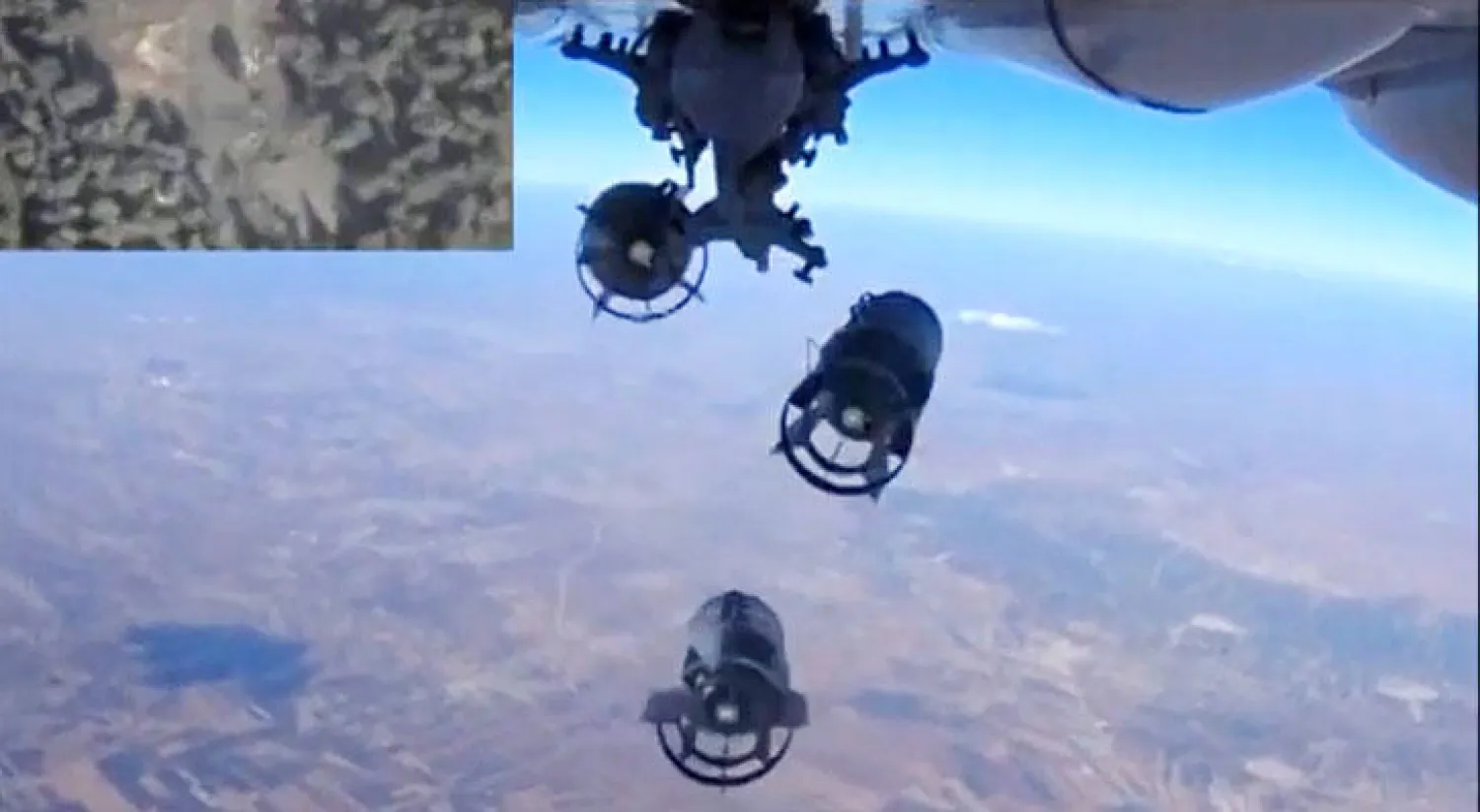 ضربات روسيا الجوية تقتل 370 شخصًا معظمهم من المعارضة السورية