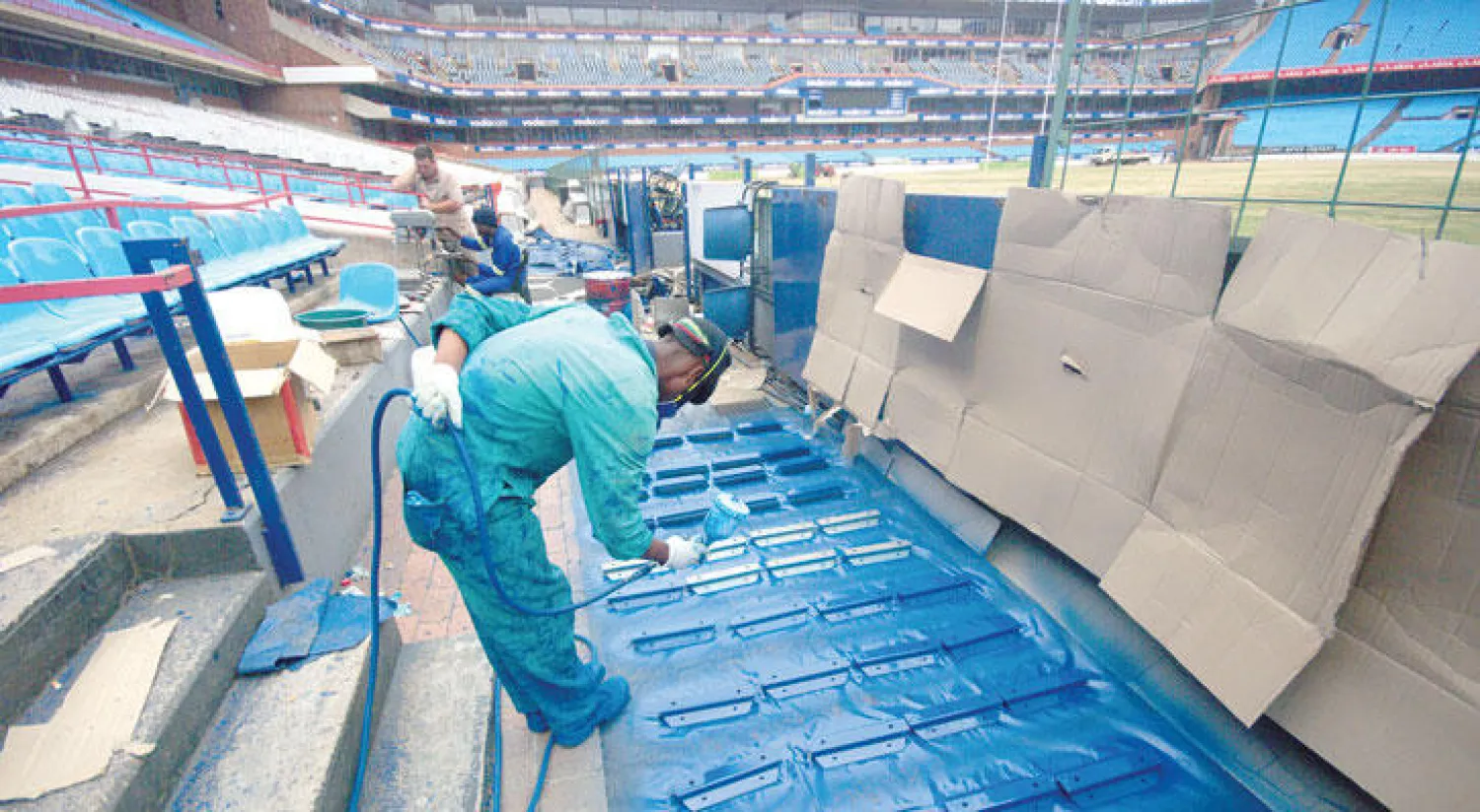 هل ينجح الفيل الهندي في إزاحة التنين الأصفر عن الساحة الأفريقية؟