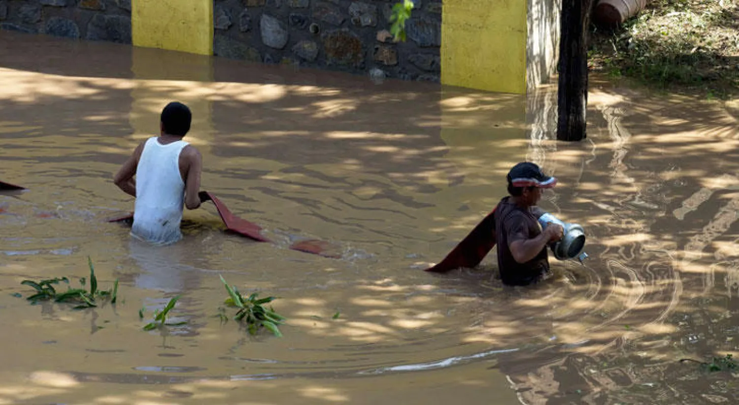 «باتريشيا».. من إعصار غير مسبوق إلى عاصفة استوائية
