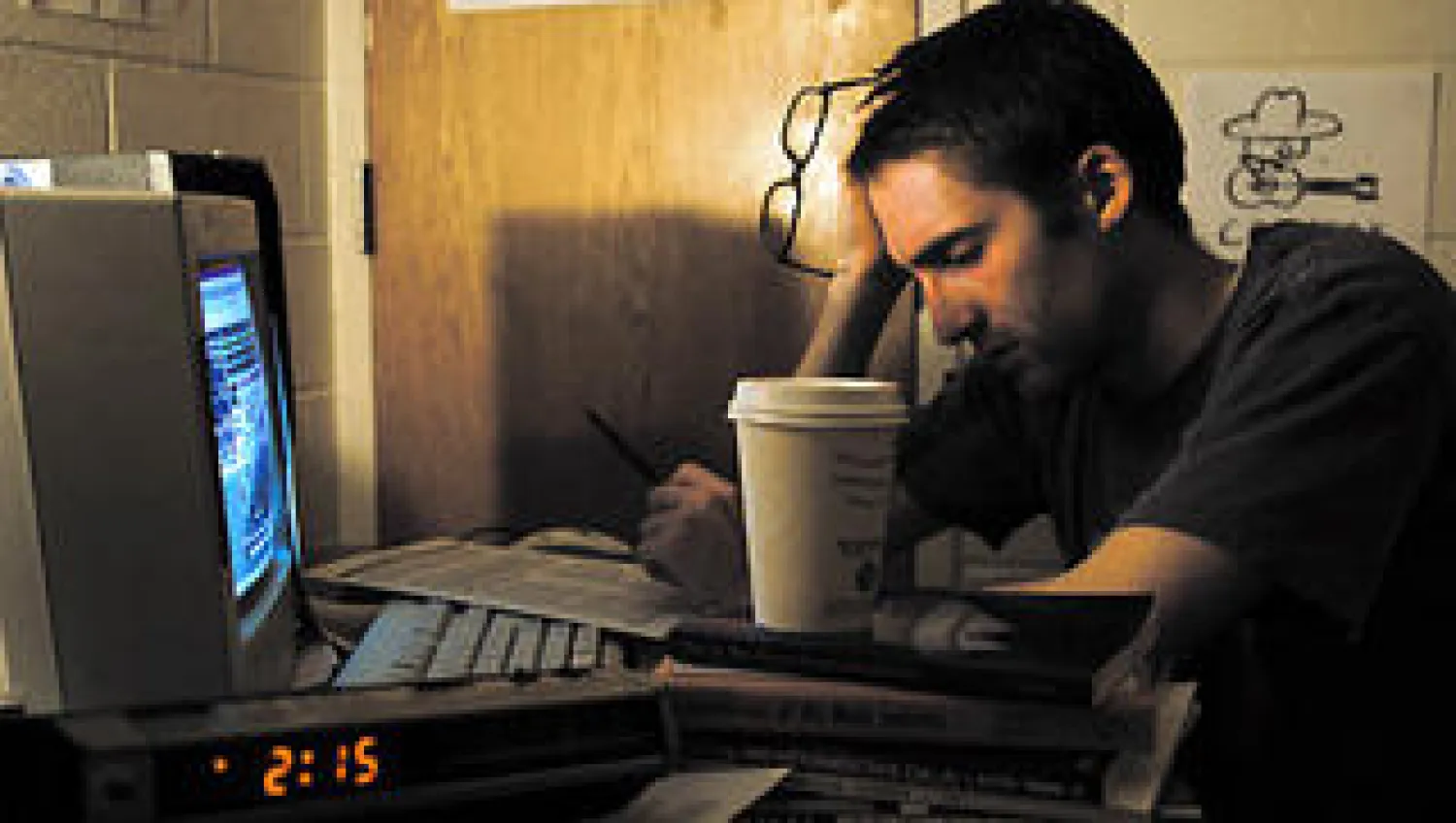 قلة فترات النوم تعرضك لمرض السكري