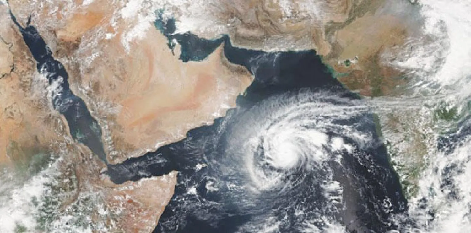 غرفة طوارئ وتعليق الدراسة في 4 محافظات.. و«تشابالا» يهدد نصف مليون شخص