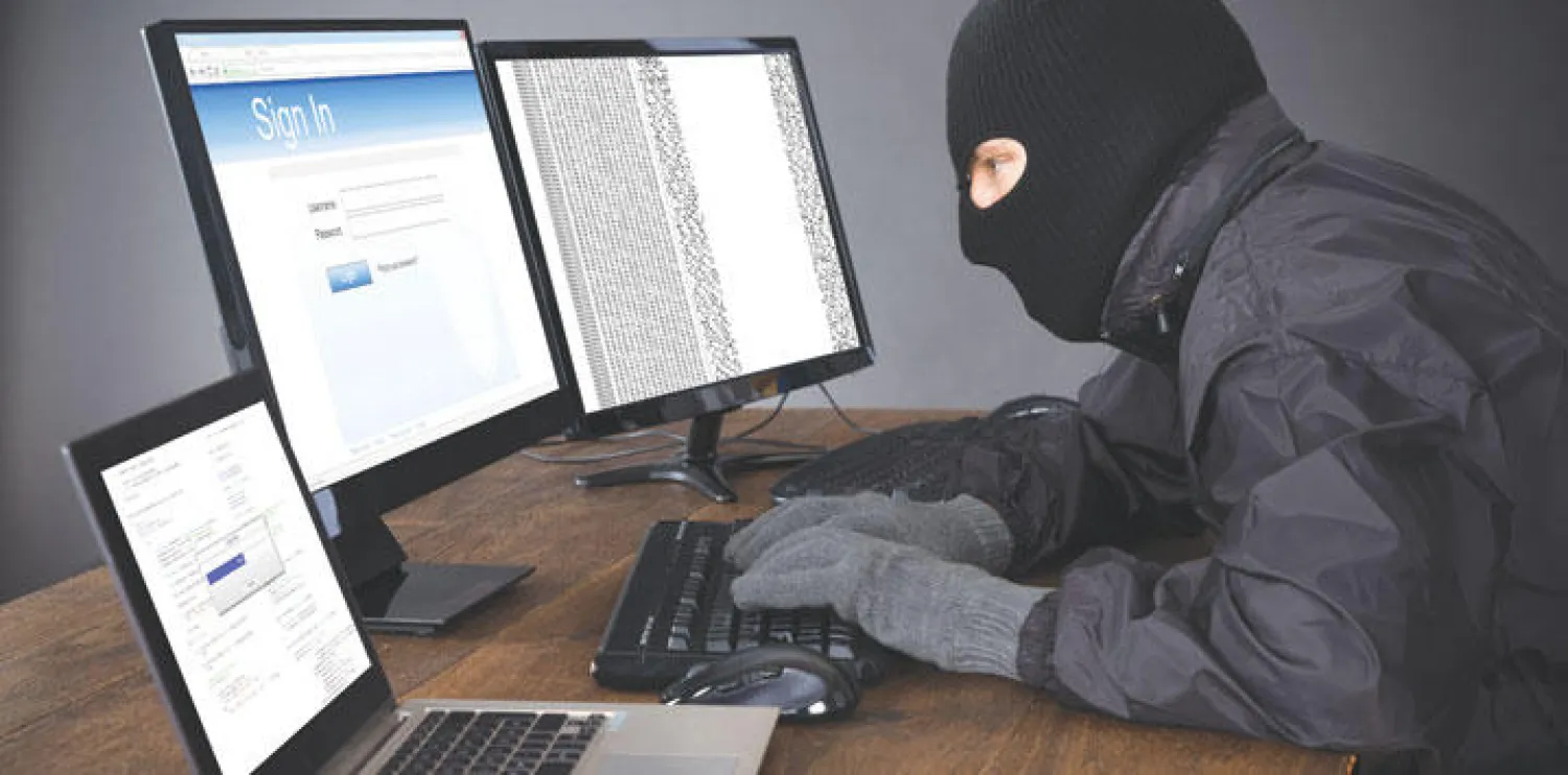 الغرام «الأصولي» بالتقنية.. أعداء «الحداثة» شغوفون بوسائلها