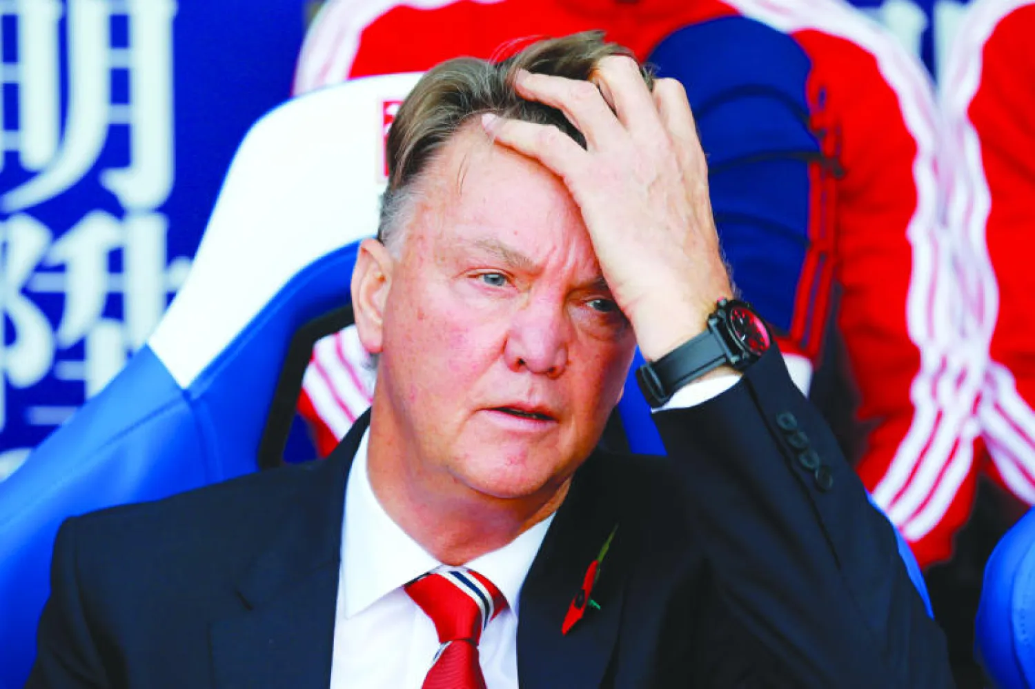 فان غال مدرب يونايتد (رويترز)