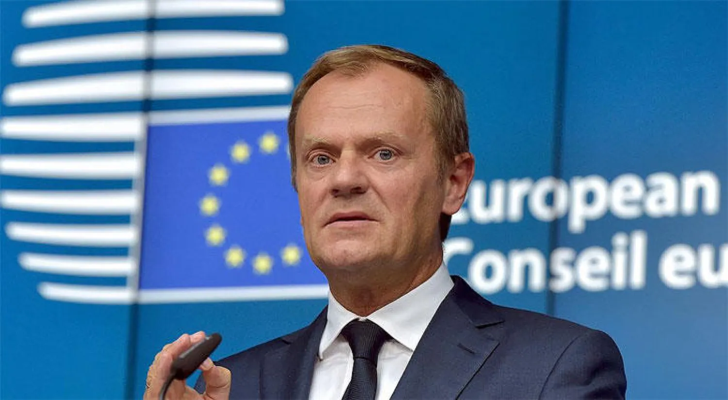 رئيس المجلس الأوروبي يحث ميركل على بذل المزيد لتأمين حدود دول الاتحاد