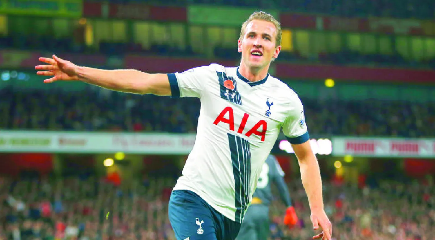هاري كين نجم هجوم توتنهام (رويترز)