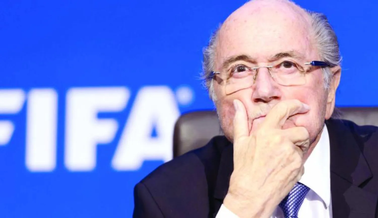 بلاتر يعاني ضغوطًا نفسية (أ.ف.ب)