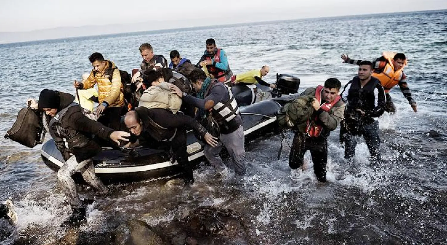 غرق 14 مهاجرا بينهم سبعة أطفال قبالة السواحل التركية