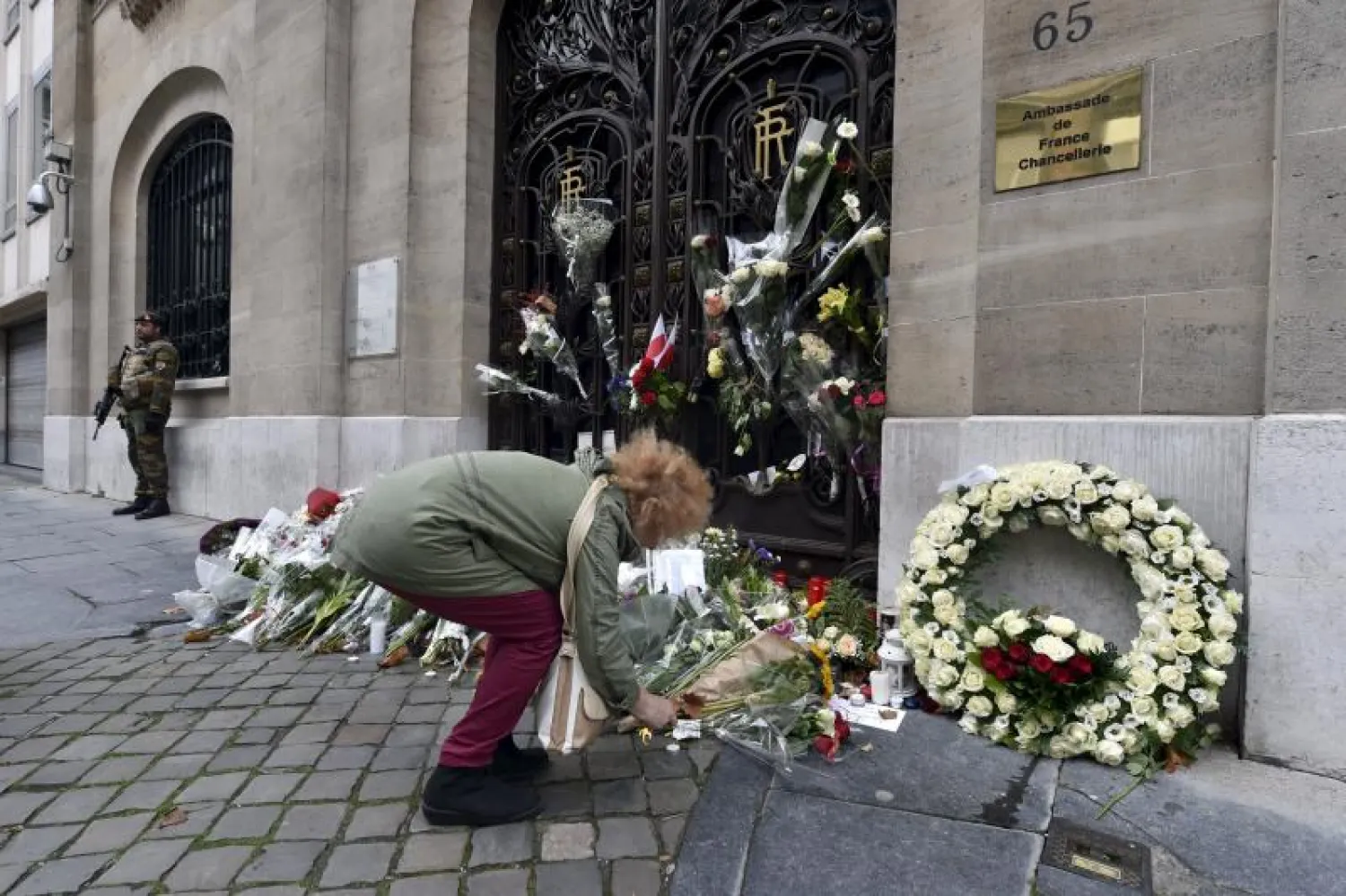 اعتقالات تطول سبعة أشخاص في بروكسل بعد هجمات باريس الدامية