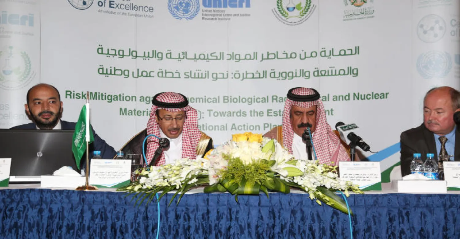 جانب من ورشة «أمن المعلومات للحماية من مخاطر المواد الكيماوية والبيولوجية والنووية والمشعة على المستوى الوطني» (تصوير: سعد العنزي)