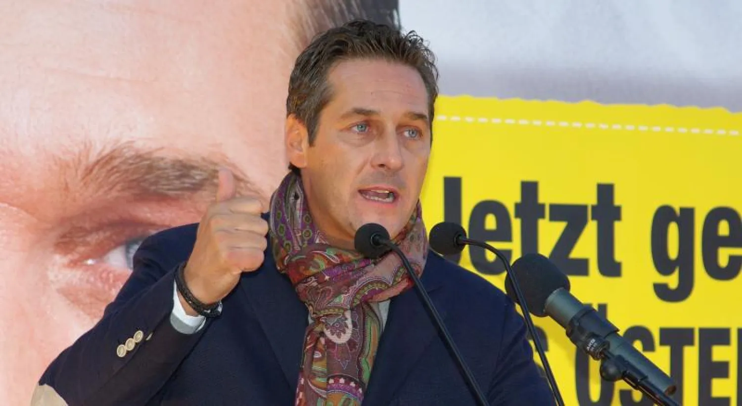 اليمين المتطرف في النمسا يقترح نفي المتطرفين في جزيرة