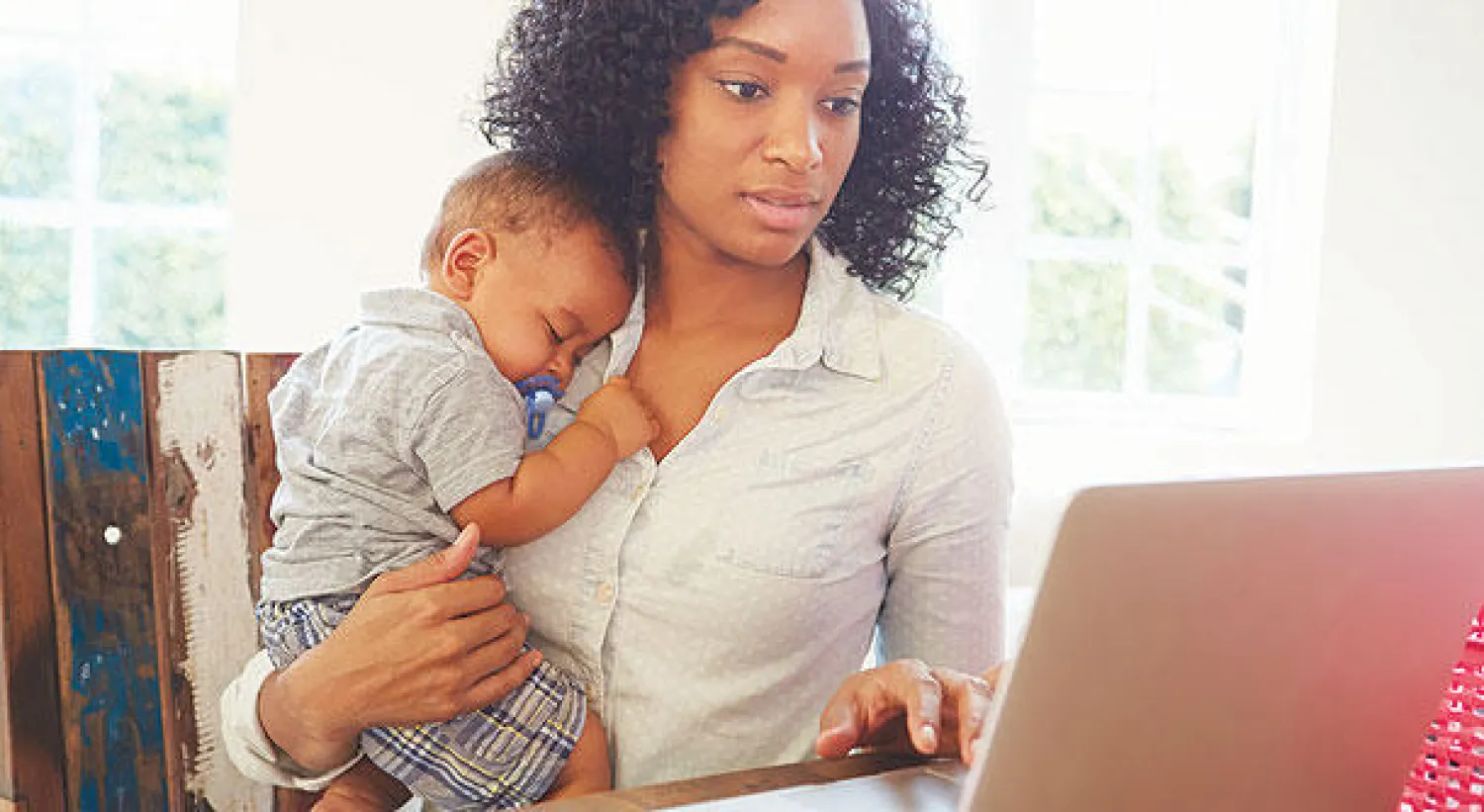 المرأة الأميركية ما زال نصيبها هو الأكبر في أعمال المنزل