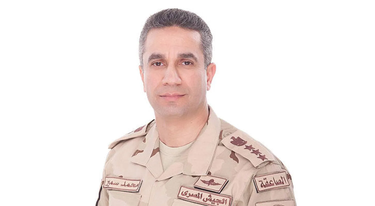 المتحدث العسكري المصري: عطل فني وراء سقوط طائرة هليكوبتر شرق القاهرة