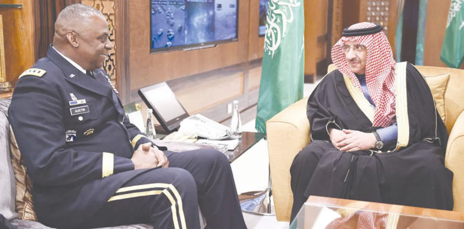 ولي العهد وولي ولي العهد يجريان محادثات مع قائد القيادة الوسطى الأميركية