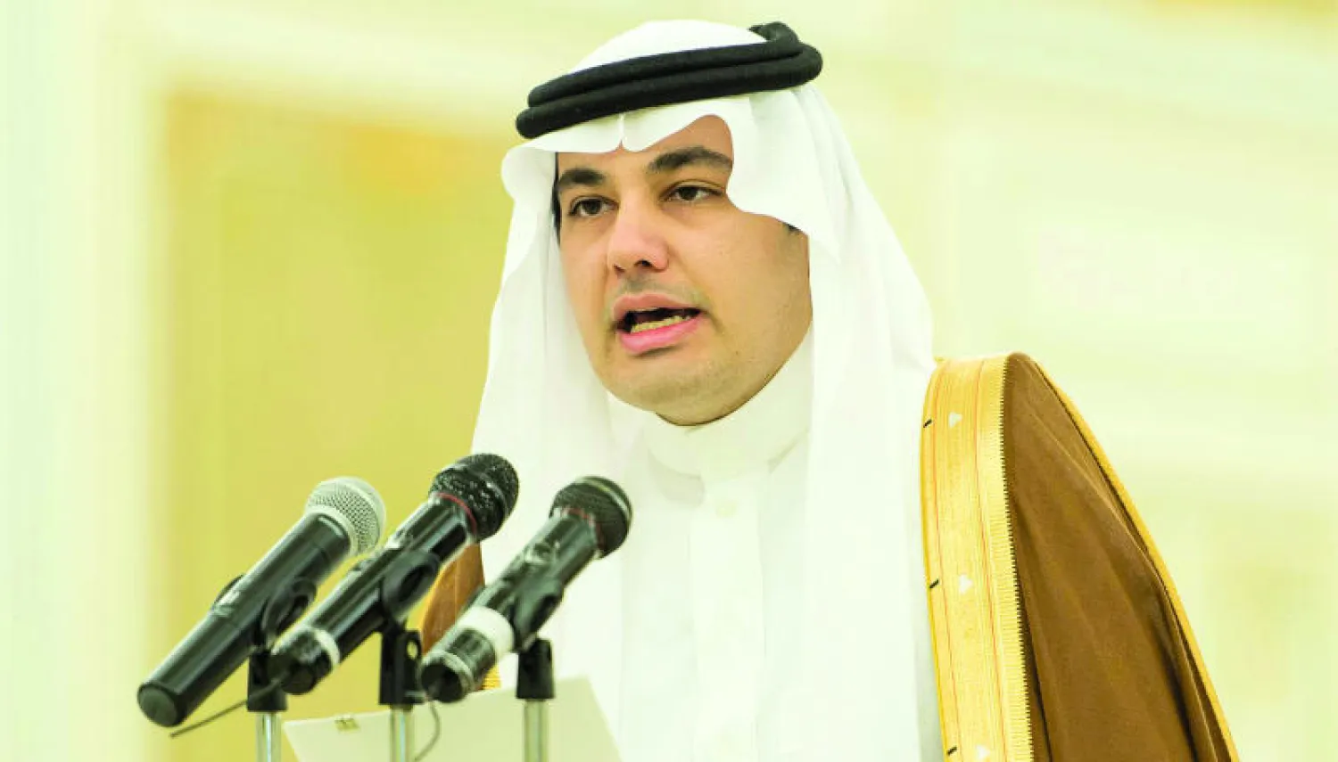 د. عادل الطريفي وزير الثقافة والإعلام السعودي