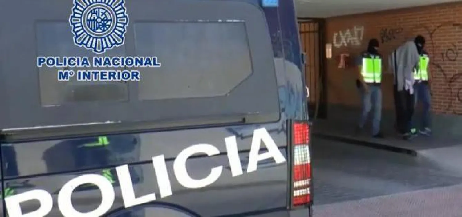 إسبانيا تعتقل رجلاً يجند مقاتلين لتنظيم داعش