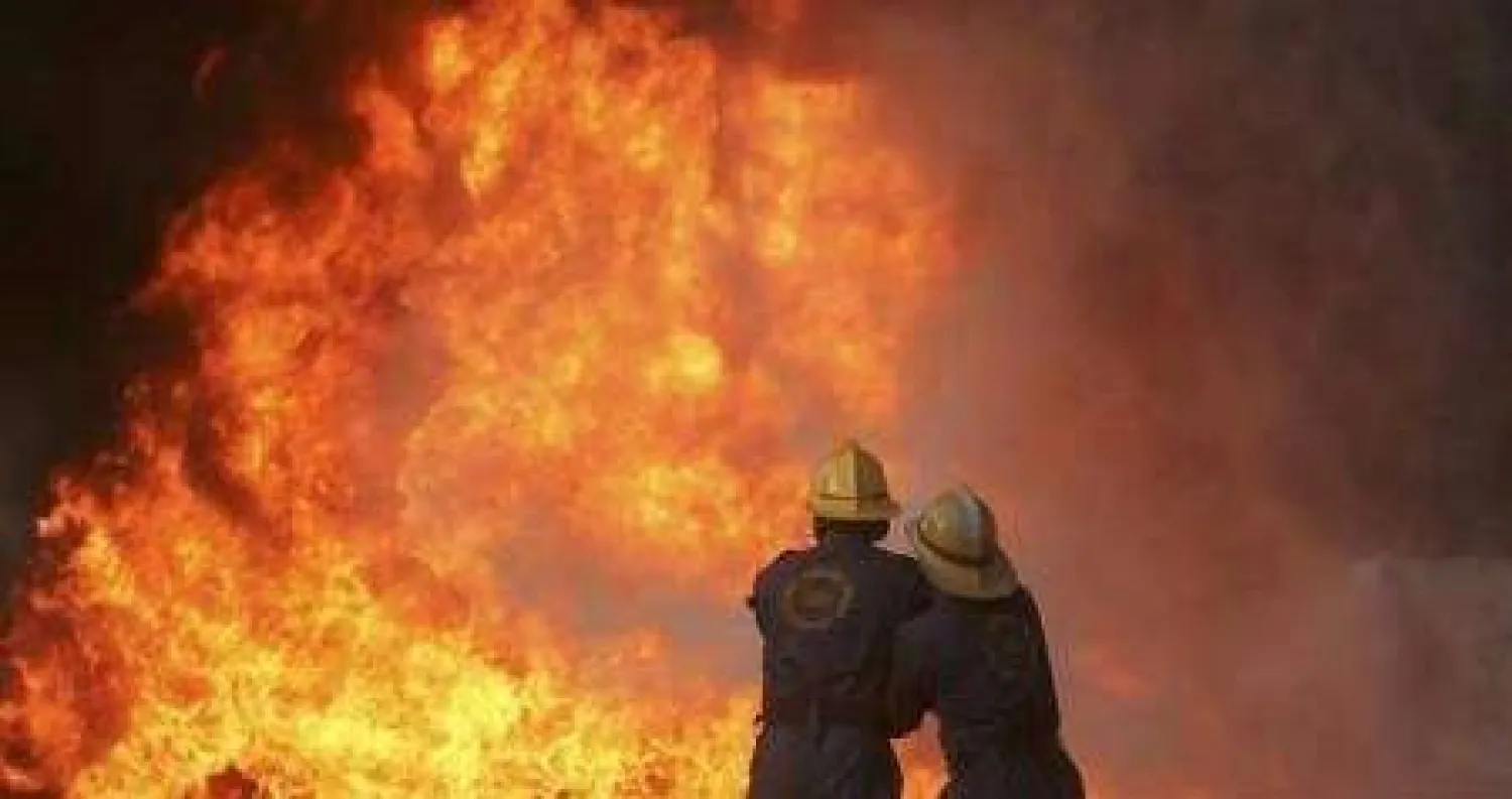 السيطرة على حريق شب بمخازن الأدوية في مدينة زوارة الليبية