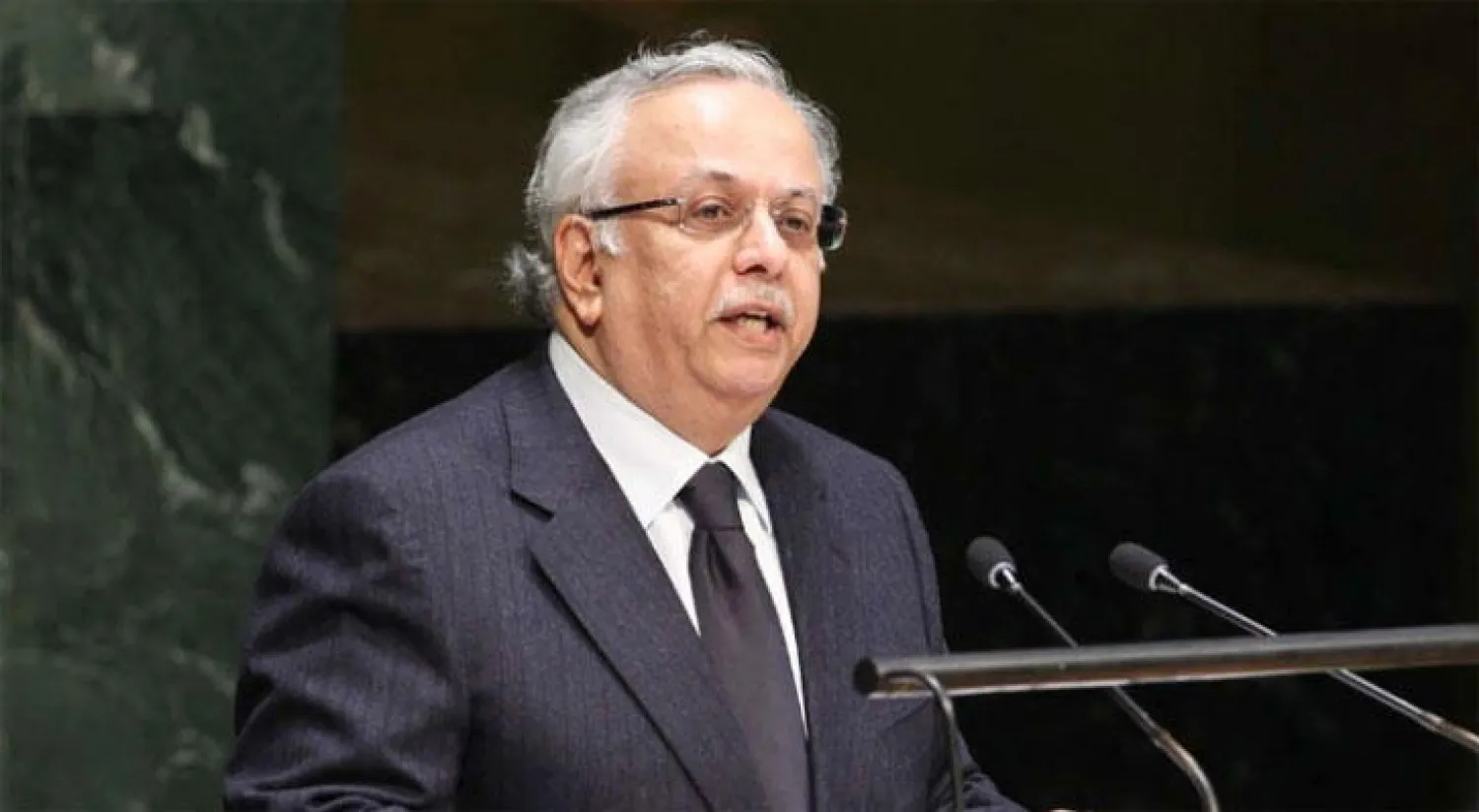 السعودية تدين إيران بأشد العبارات في مجلس الأمن لفشلها في حماية البعثات الدبلوماسية