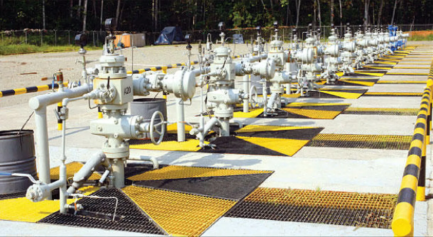 رئيس الإكوادور يعلن بيع نفطها من دون ربح ويؤيد اجتماعًا طارئًا لأوبك