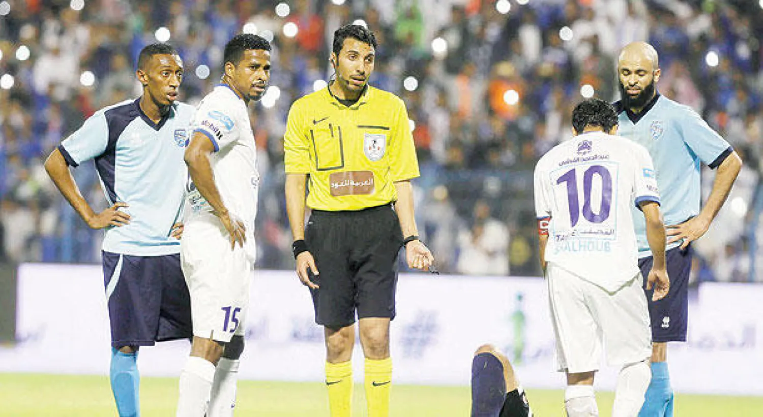 الأحمري قال إن الحكام السعوديين يستحقون الفرصة كاملة في الملاعب (تصوير: عيسى الدبيسي)