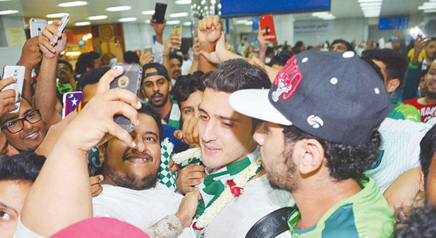 استقبال ماركينهو كان مختلفا من قبل جماهير الأهلي (تصوير: عدنان مهدلي)