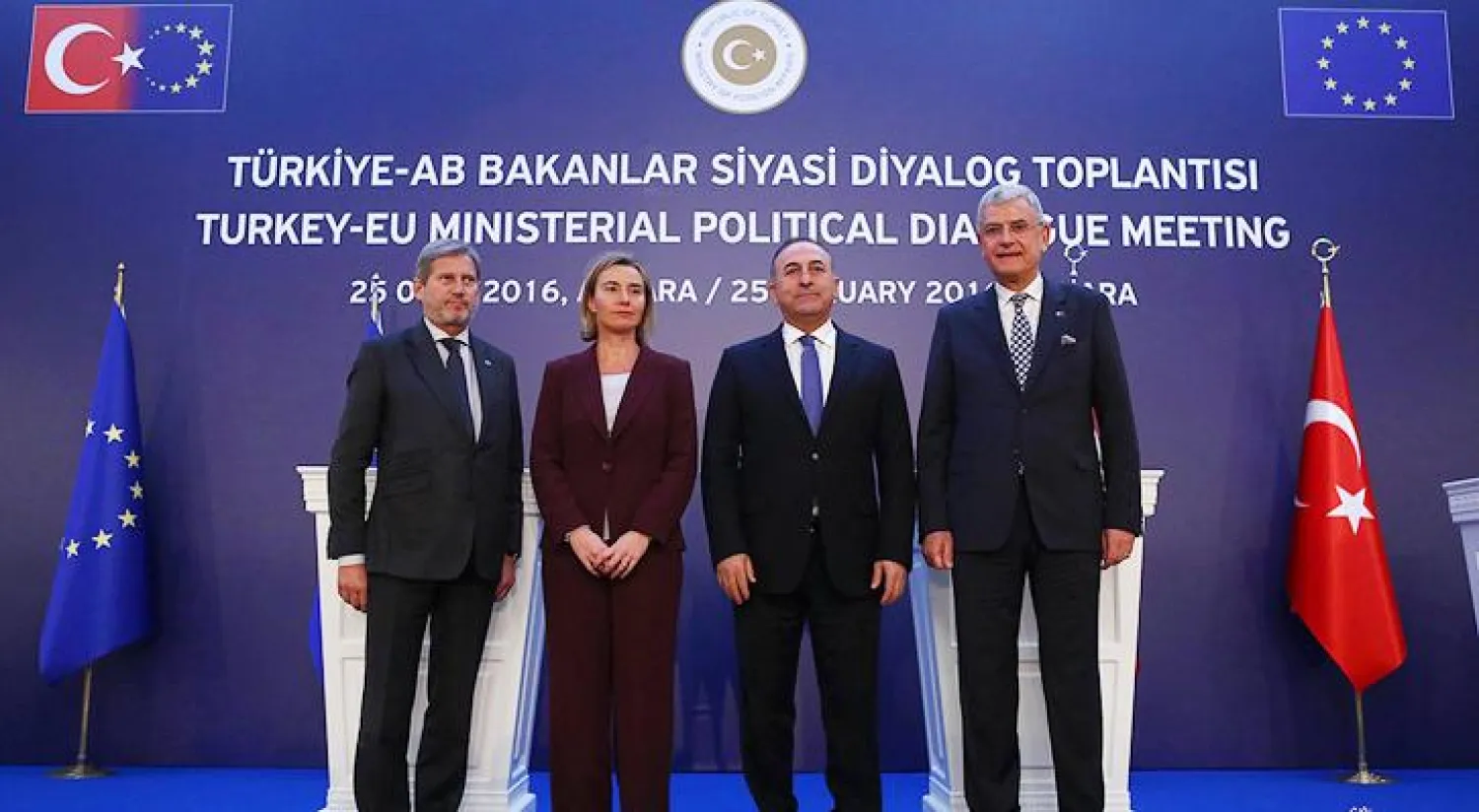 وزيرة خارجية «الأوروبي» تدعو لوقف فوري لإطلاق النار جنوب شرقي تركيا