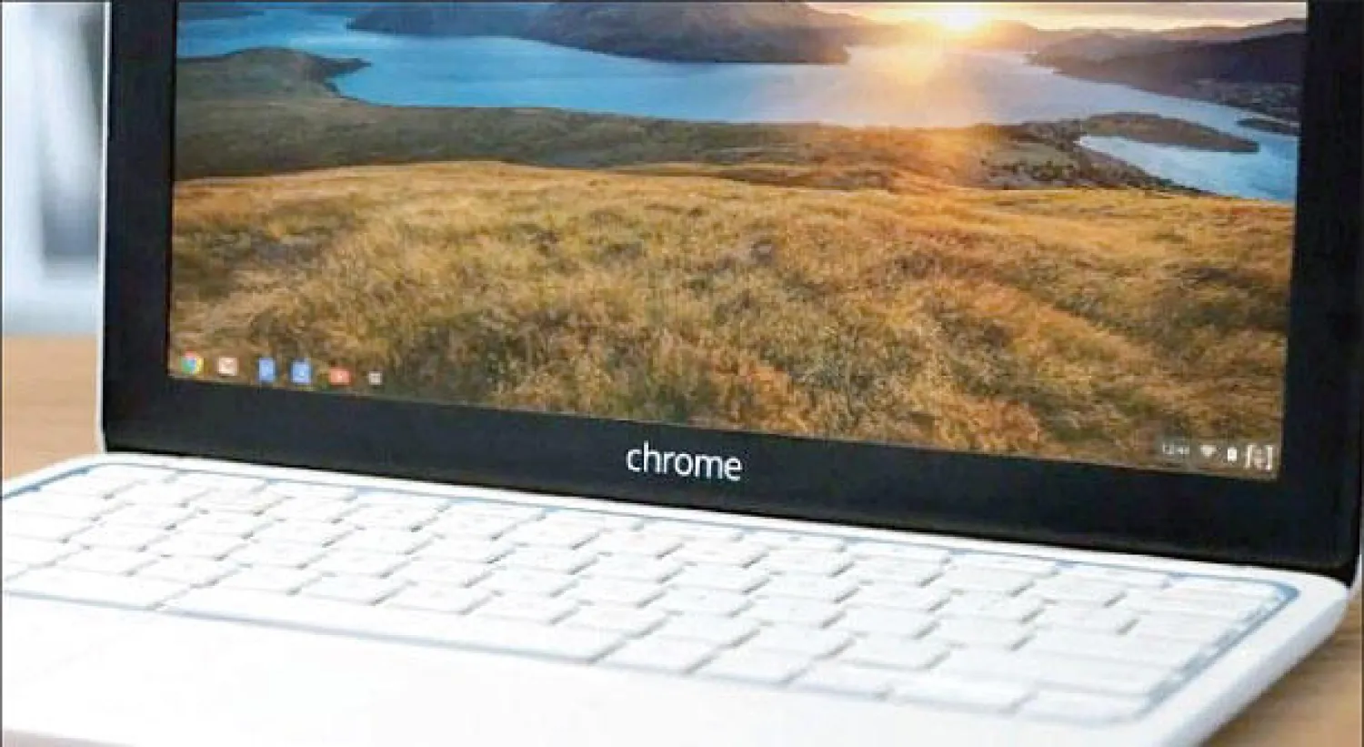 أجهزة كومبيوتر بـ5 ملايين دولار لدعم اللاجئين من «غوغل»