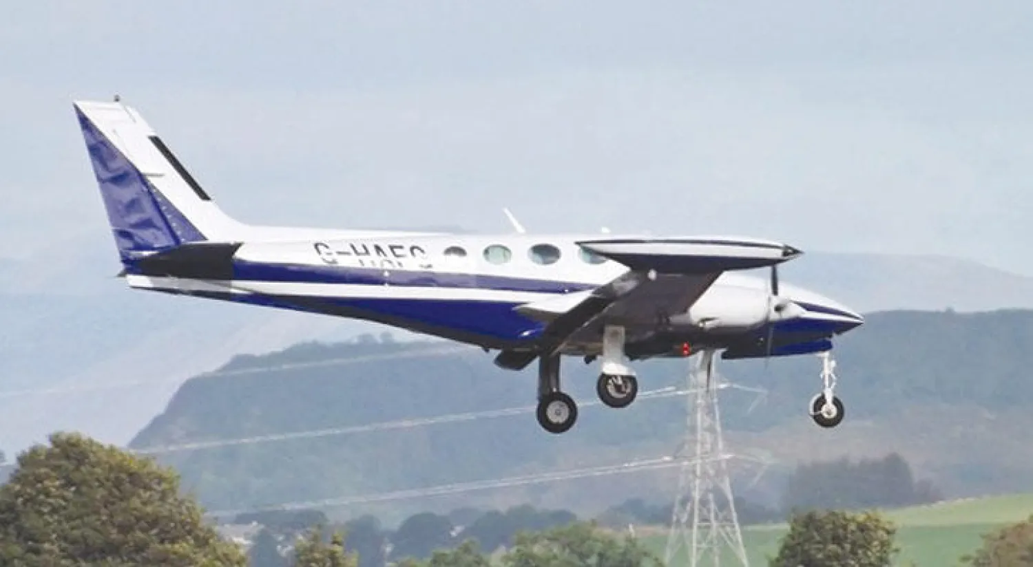 شرطة كاليفورنيا تتنصت بالطائرات على المكالمات الهاتفية لزوار «ديزني لاند بارك»