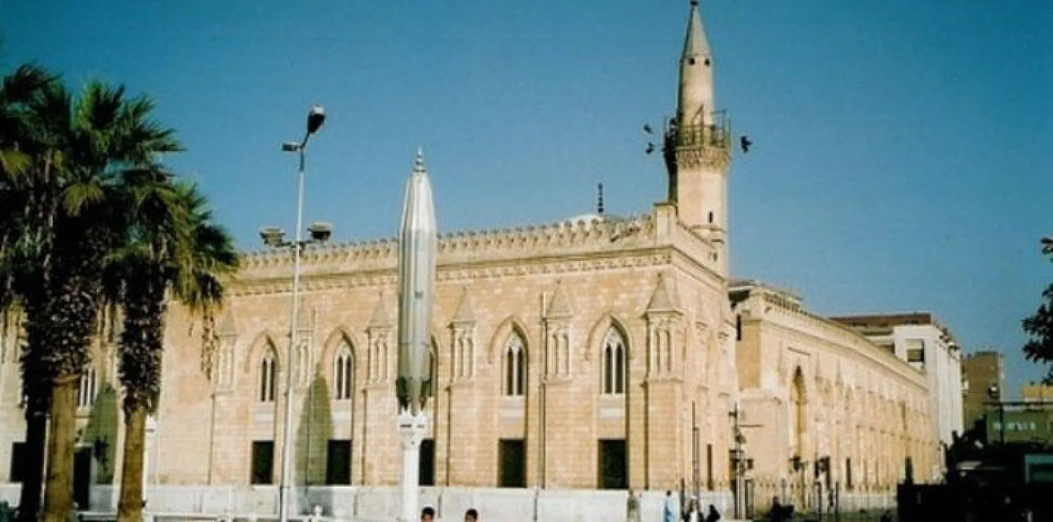 القاهرة: توجه لإغلاق ضريح الحسين منعًا لمواجهات