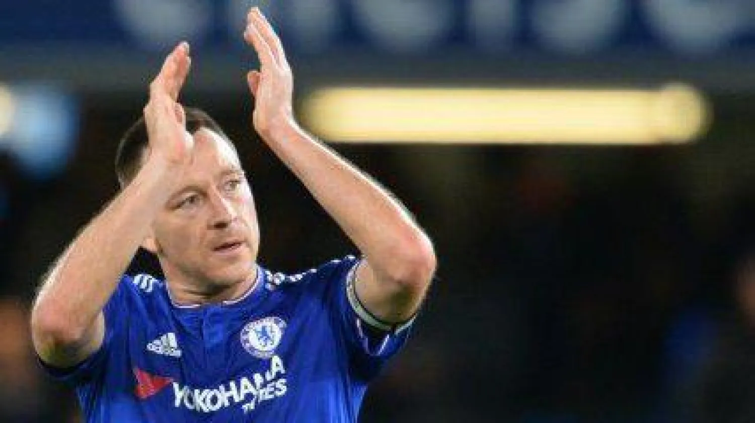 تشيلسي يعطي تيري الأمل بمواصلة مشواره مع الفريق