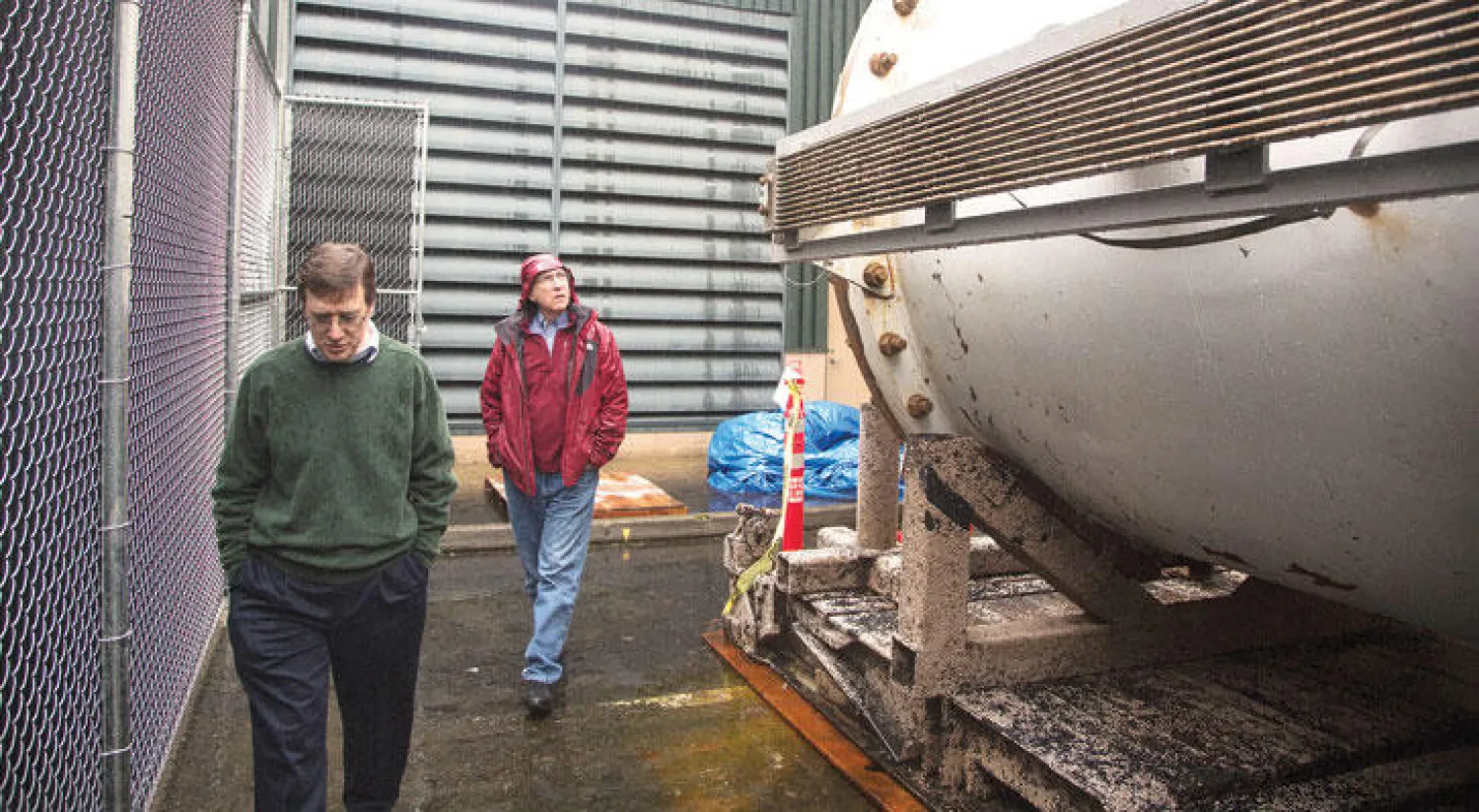 باحثو «مايكروسوفت» قرب النموذج الأولي لمركز البيانات المائي «ليونا فيلبوت»