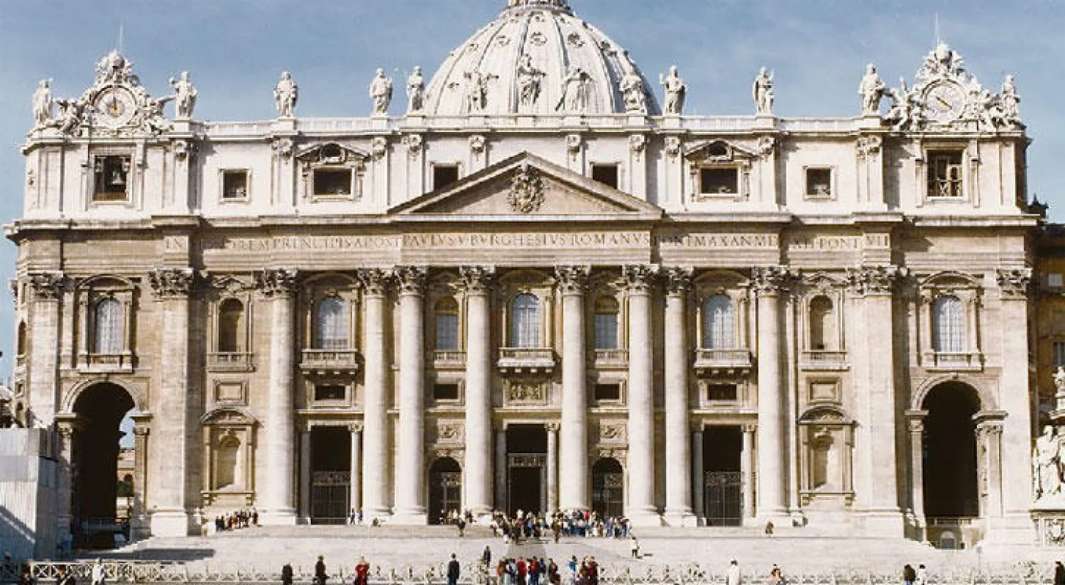 أنقرة تعيد سفيرها للفاتيكان بعد سحبه بسبب تصريحات للبابا عن «إبادة» الأرمن