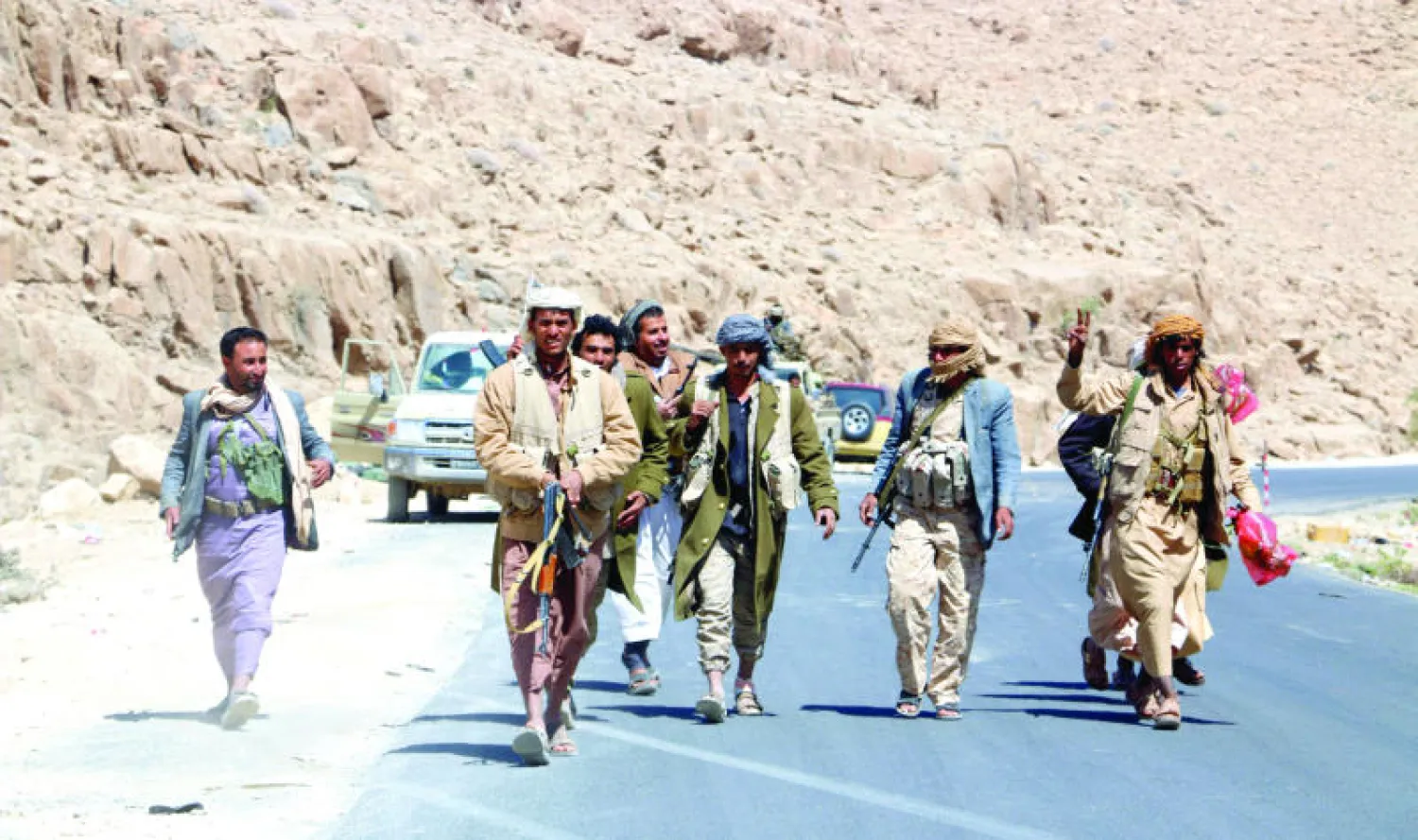 قوات المقاومة لدى تقدمها نحو صنعاء (إ.ب.أ)