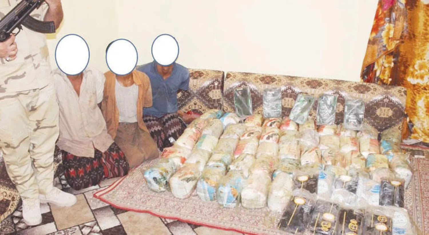 لم تستبعد وزارة الداخلية السعودية، وقوف ميليشيات الحوثي وتنظيم «حزب الله» في لبنان خلف عمليات تهريب المخدرات للبلاد.. ويبدو في الإطار كميات كبيرة من الأسلحة ضبطتها السلطات البحرينية عمدت إيران إلى تهريبها للمنامة لزعزعة استقرار البلاد